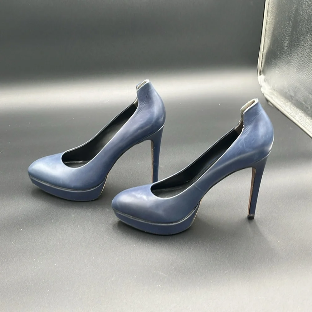 Pour La Victoire elegant pointed